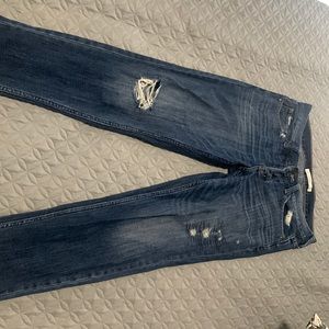 Selling size 2 boyfriend jeans! Good condition!